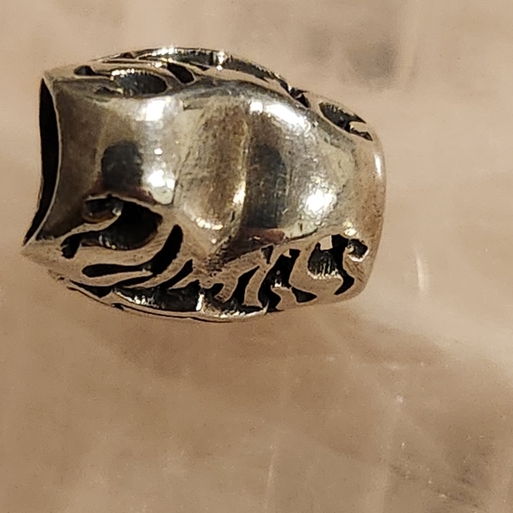 Harley Davidson flaming heart bar and shield sterling charm - Picture 6 of 6